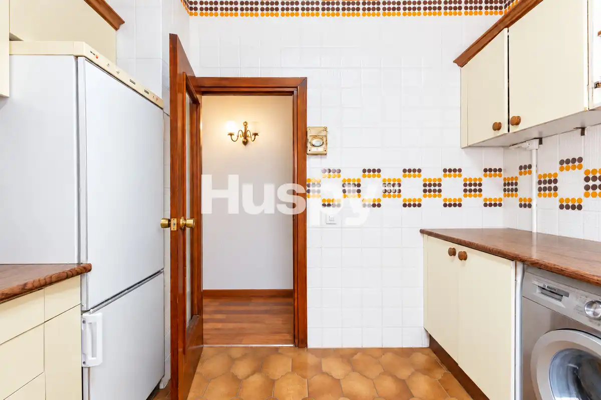 Piso con ascensor en venta en Calle Guzman el Bueno, imagen 7