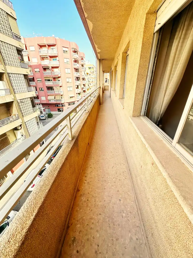 Terrassa de Pis en venda en Gandia amb Balcó