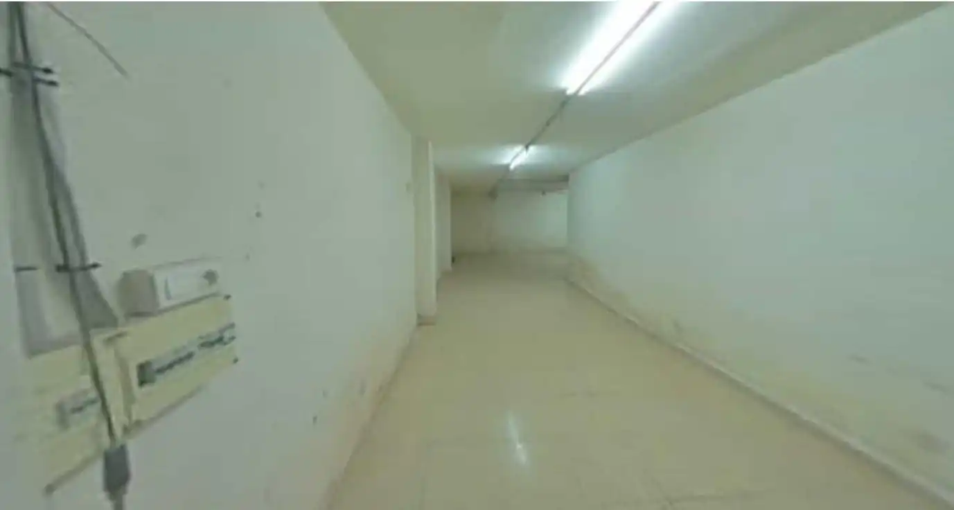 Local en venta en Baza