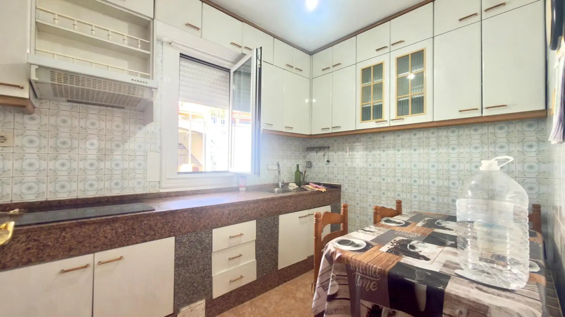 Kitchen of Houses for sale in Ourense Capital   with Heating, Private garden and Terrace