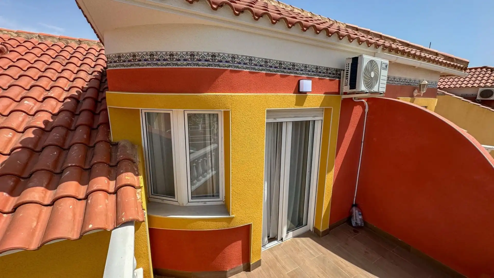 Terrassa de Casa adosada en venda en Orihuela amb Aire condicionat, Terrassa i Moblat