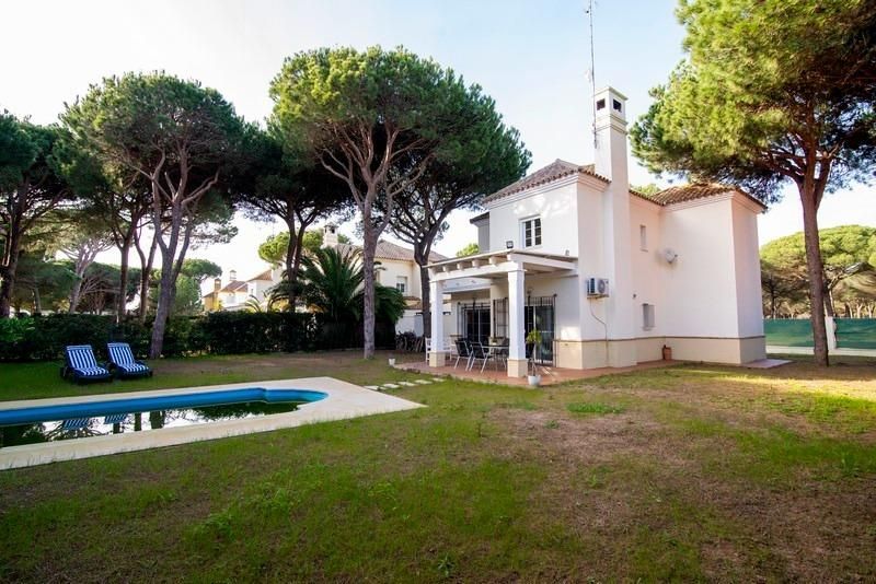 Garden of House or chalet for sale in Chiclana de la Frontera  with Air Conditioner, Private garden and Storage room