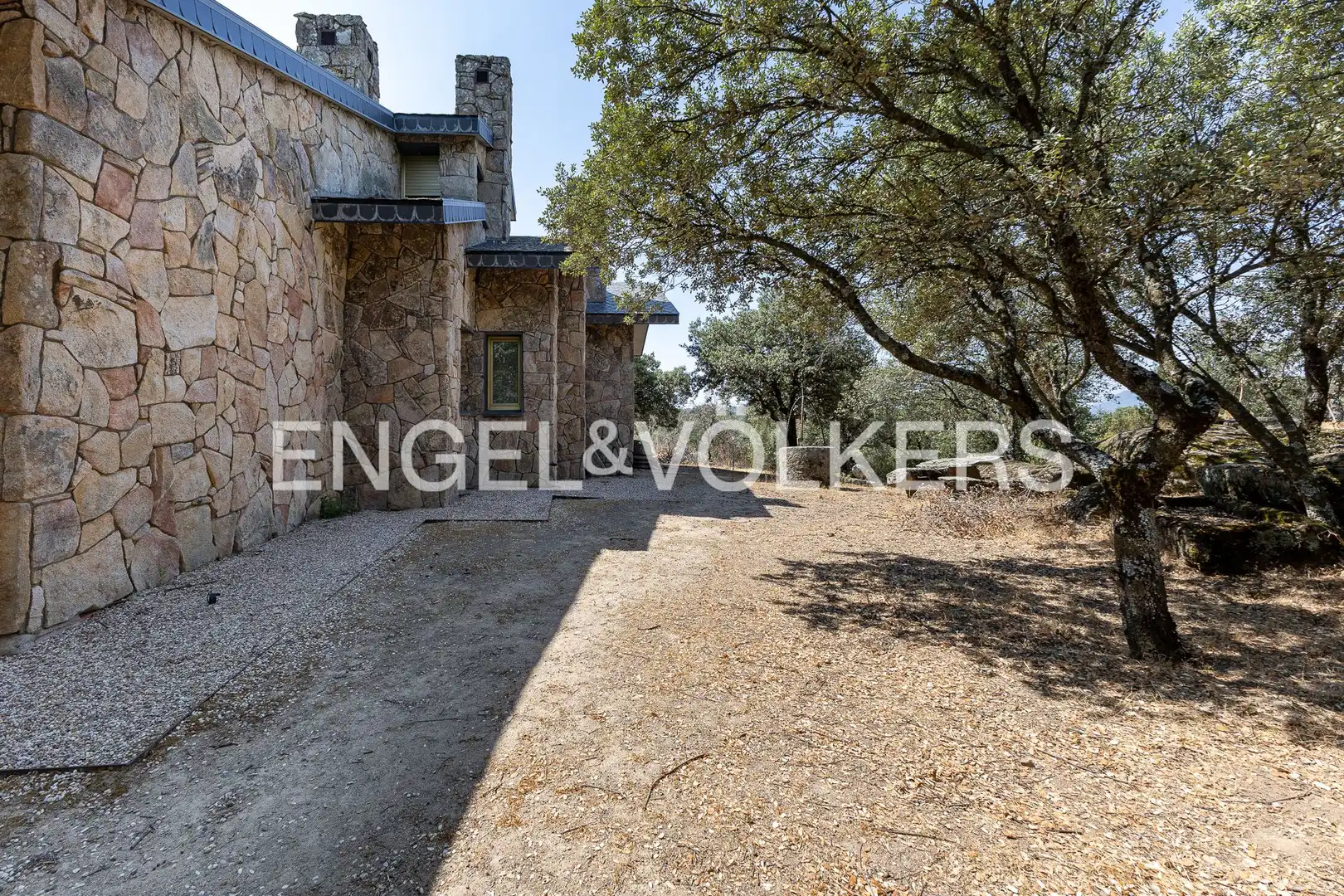 Außenansicht von Country house zur Miete in Alpedrete mit Klimaanlage, Heizung und Privatgarten
