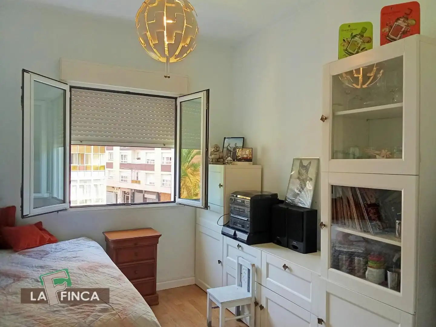 Schlafzimmer von Wohnung zum Verkauf in Gijón  mit Terrasse und Möbliert