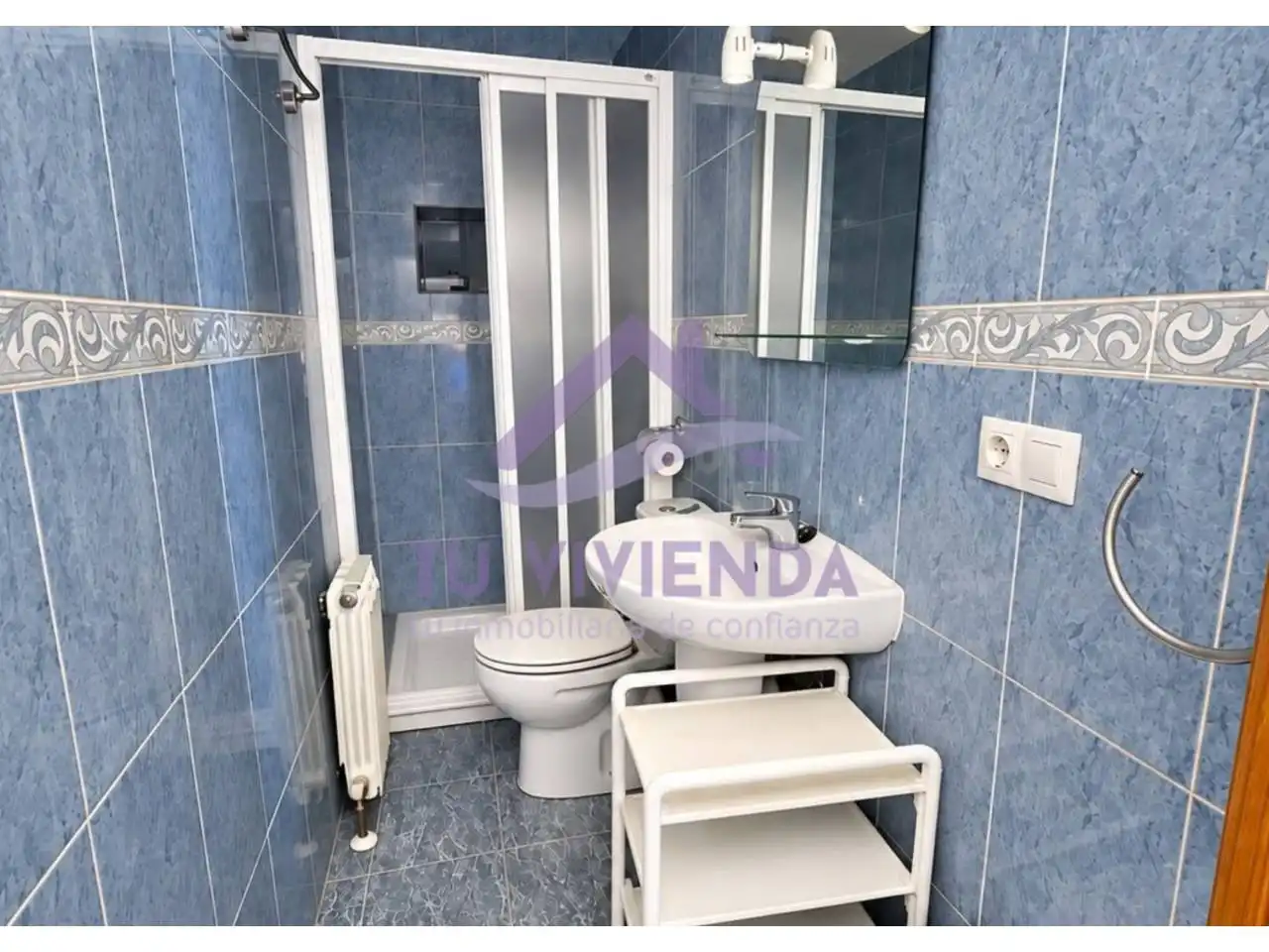 Bathroom of Houses for sale in Villaluenga de la Vega, Palencia