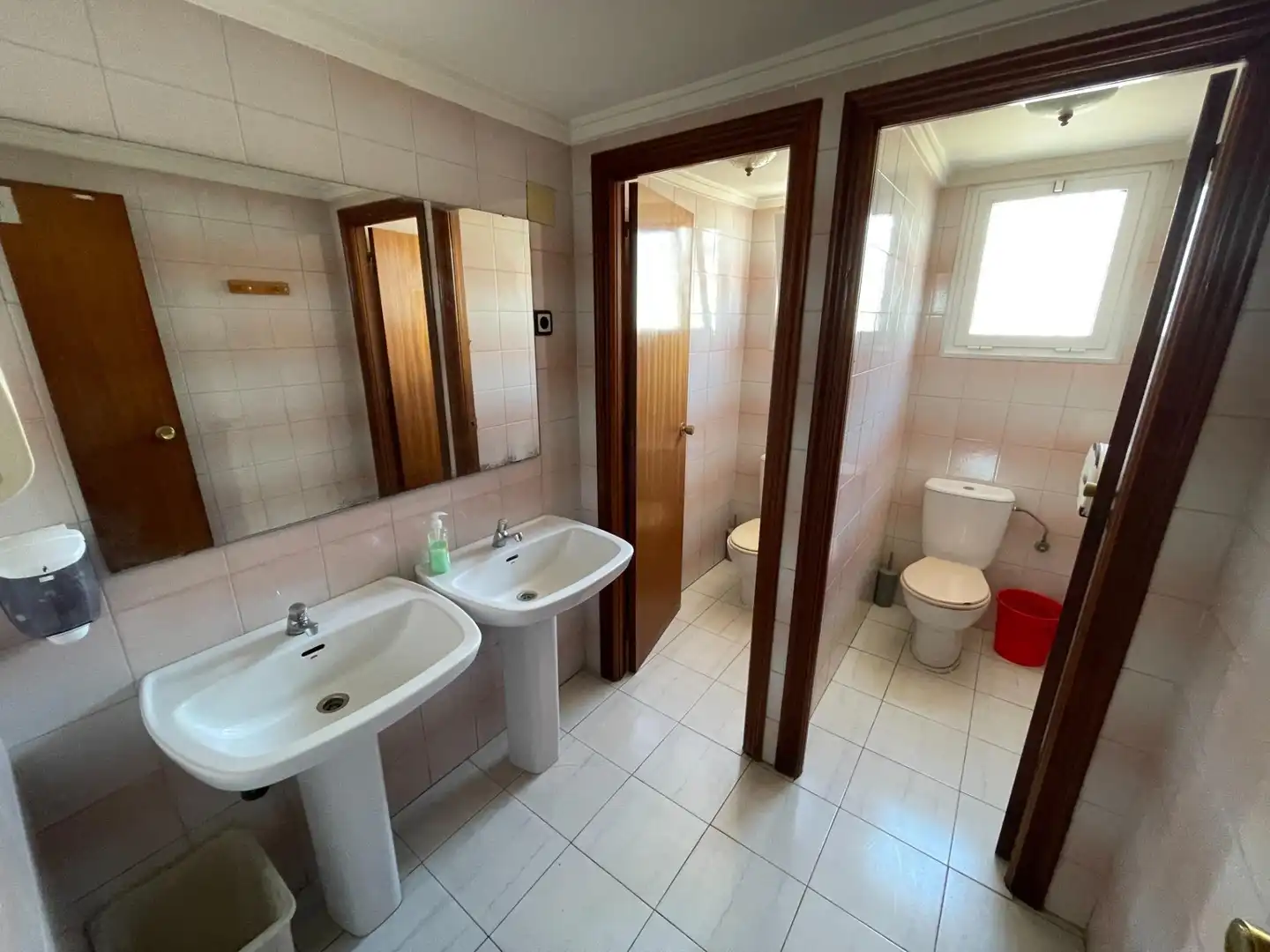 Local comercial en venda a Pedanías Este, imagen 14