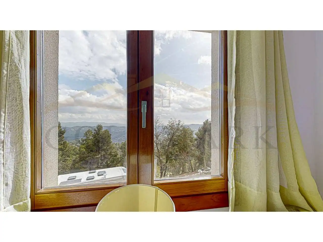 Dormitori de Casa o xalet en venda en Corbera de Llobregat amb Aire condicionat, Calefacció i Jardí privat