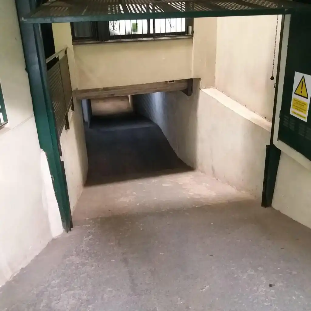 Garage for sale in Barcelona