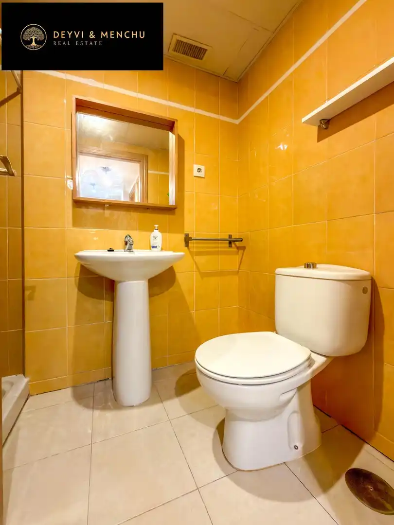 Piso en venta en ALCALDE HENCHE DE PLATA, Sanchinarro