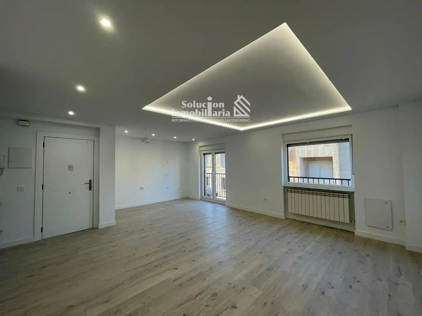 Wohnzimmer von Wohnung zum Verkauf in Salamanca mit Heizung, Terrasse und Balkon