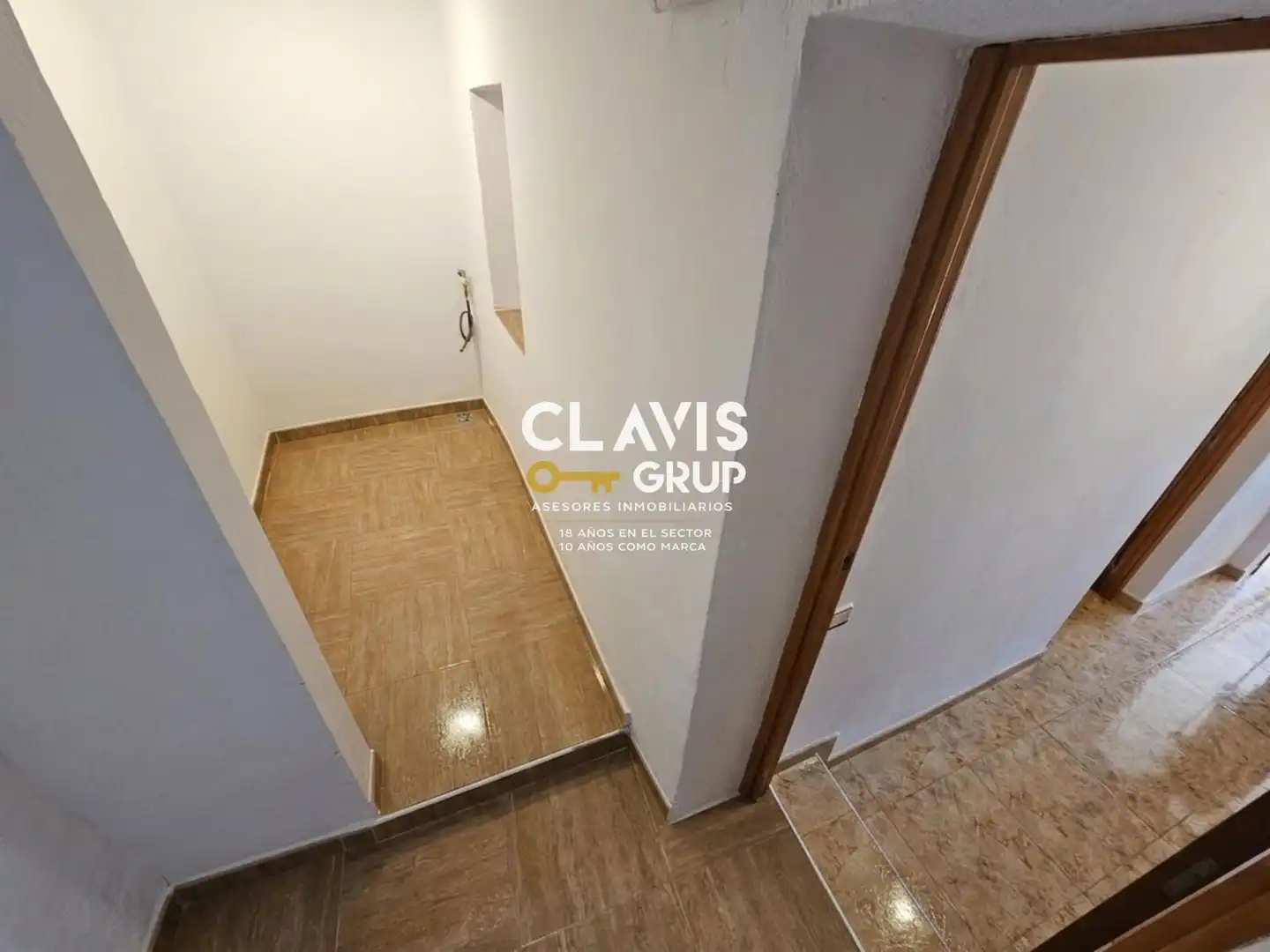 Flat for sale in Barcelona  with Private garden, Terrace and Oven