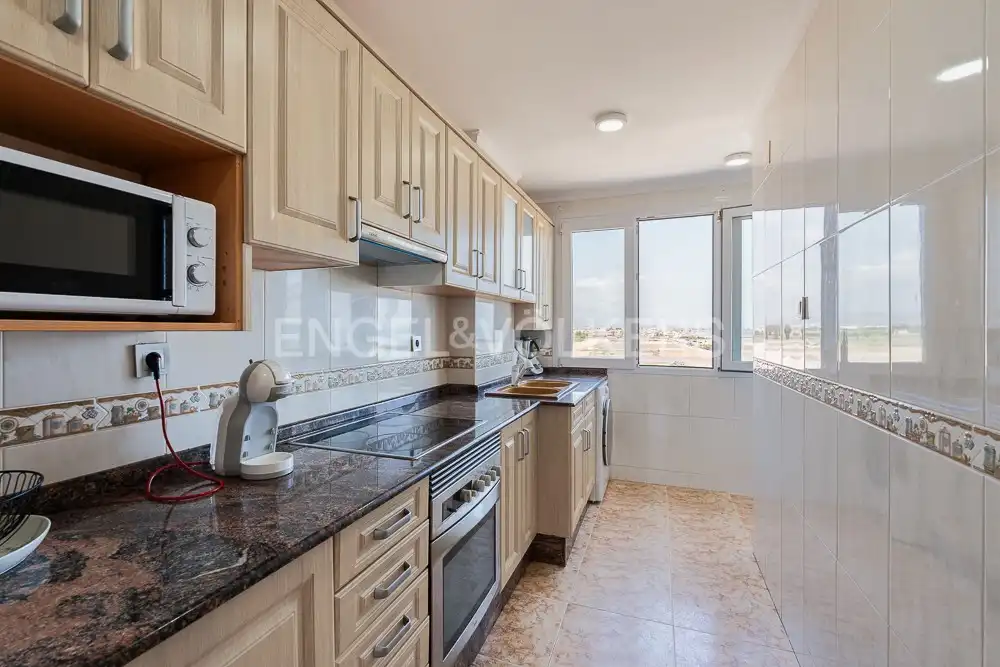Flat with terrace to rent in Urbanización Santa María el Progreso, imagen 12