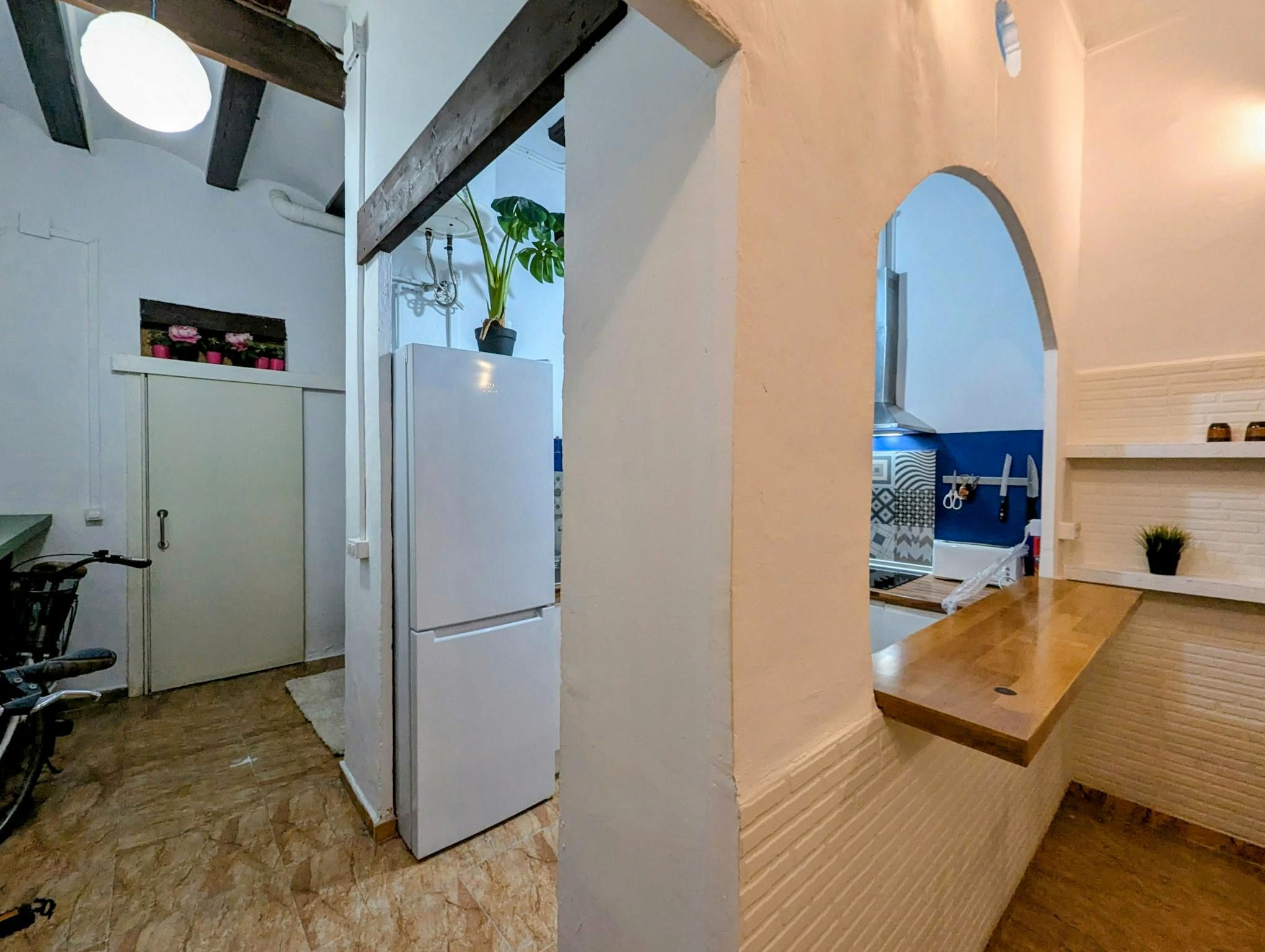 Cuina de Pis de lloguer en  Valencia Capital amb Aire condicionat, Calefacció i Moblat