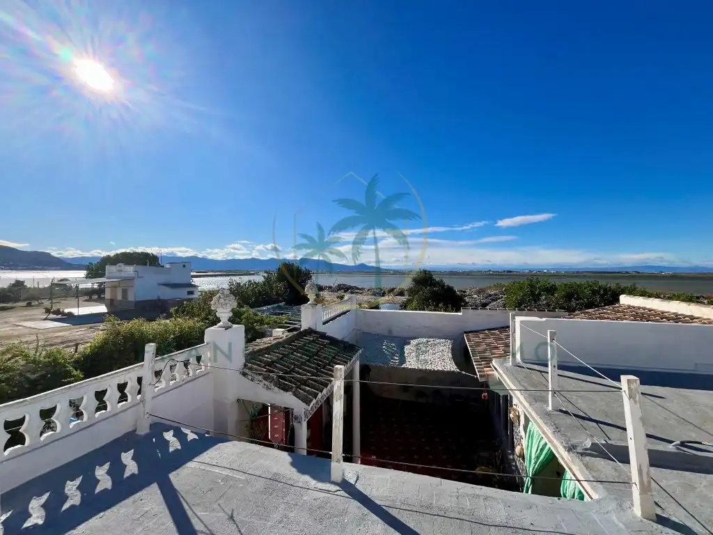 Exterior view of Houses for sale in Cullera