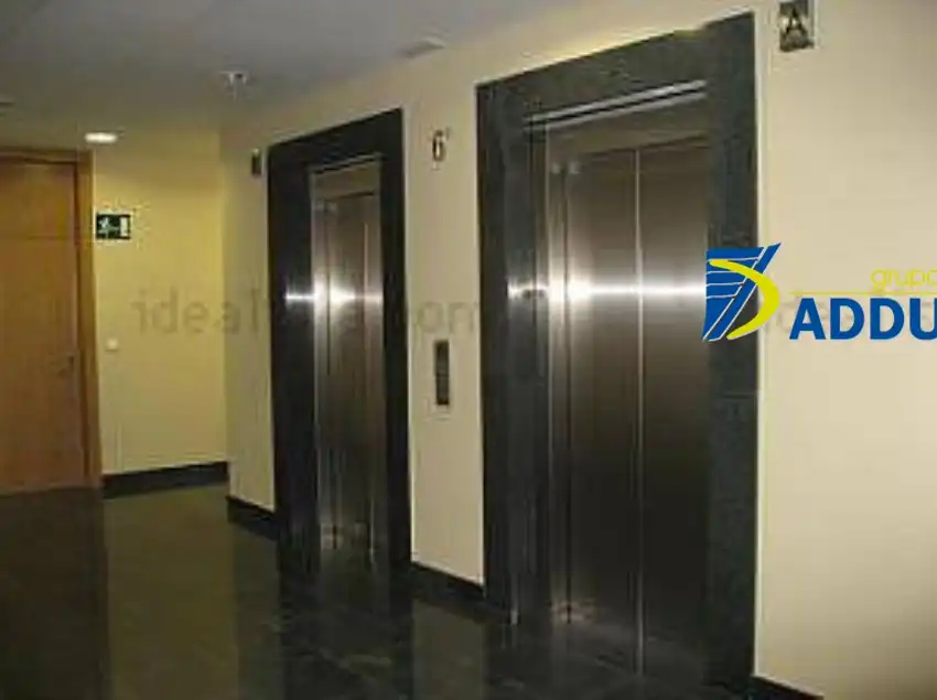Oficina de lloguer en Sevilla amb Aire condicionat
