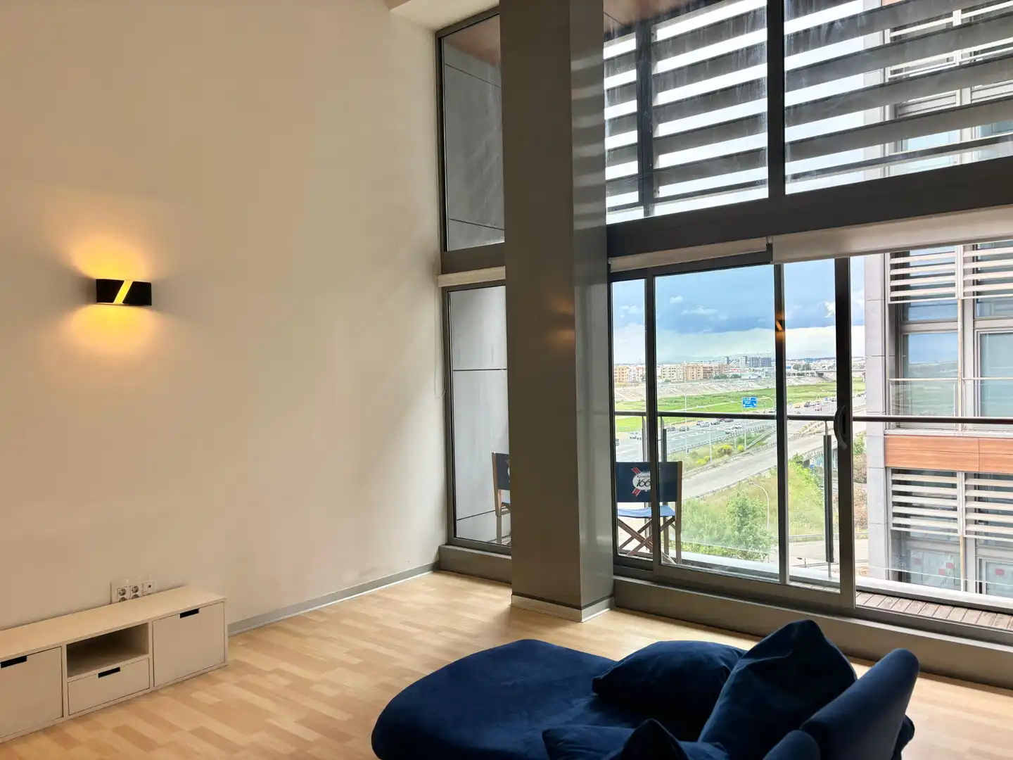 Wohnzimmer von Loft zum Verkauf in Xirivella mit Klimaanlage, Parkett und Möbliert