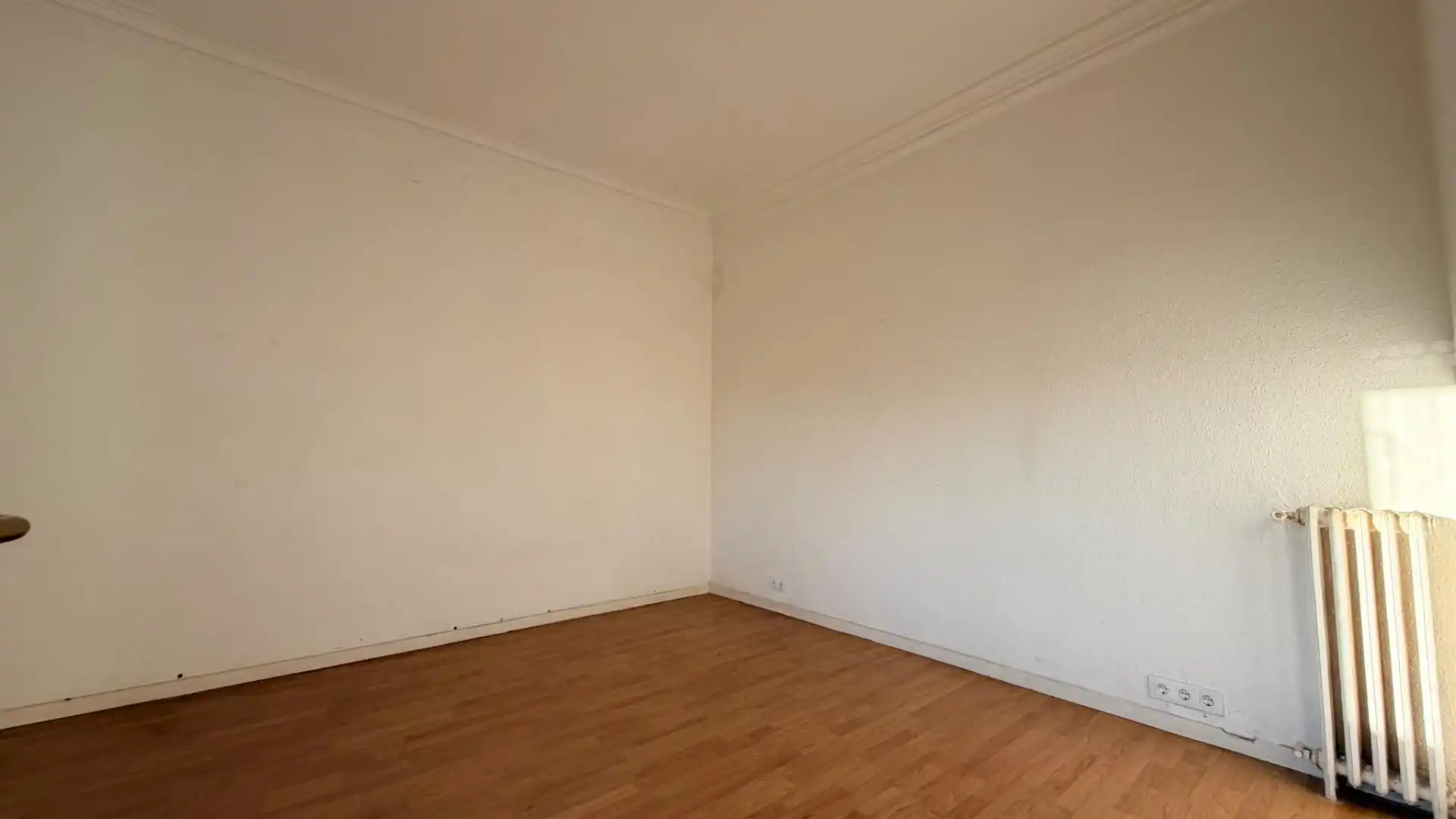 Habitación de Piso en venta en Barcelona con Parquet