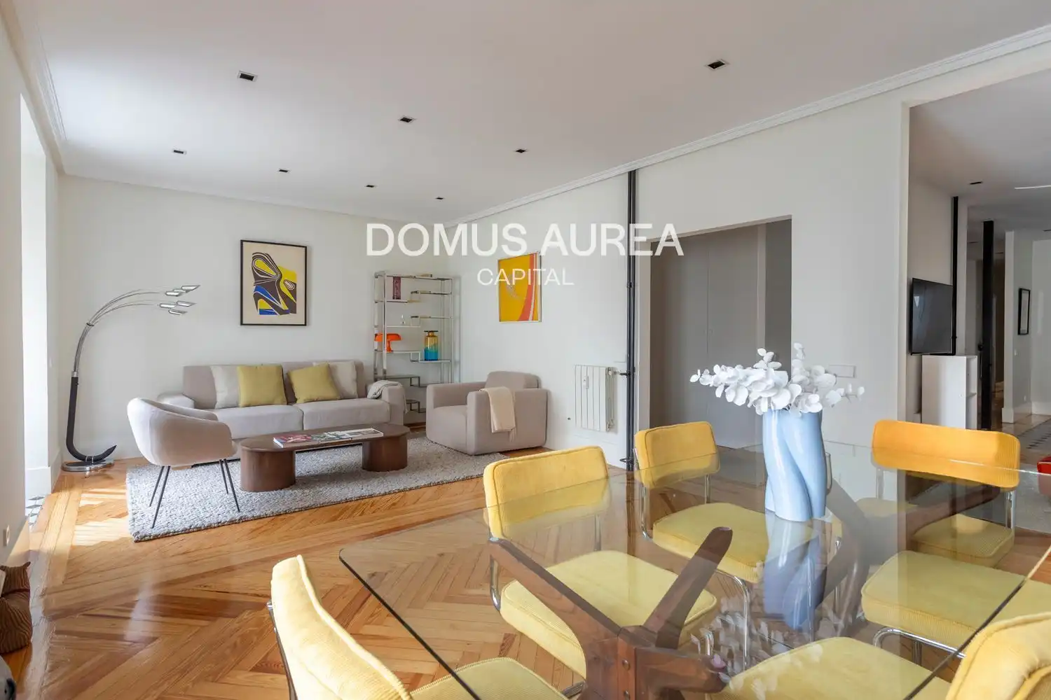 Wohnzimmer von Wohnung zur Miete in Madrid mit Heizung, Parkett und Terrasse