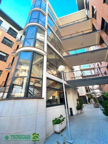 Piso en Venta en C. Fray Diego de Ocaña en Urbanización San Isidro