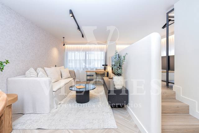 Piso en Alquiler en Calle Luis Morote en Santa Catalina - Canteras