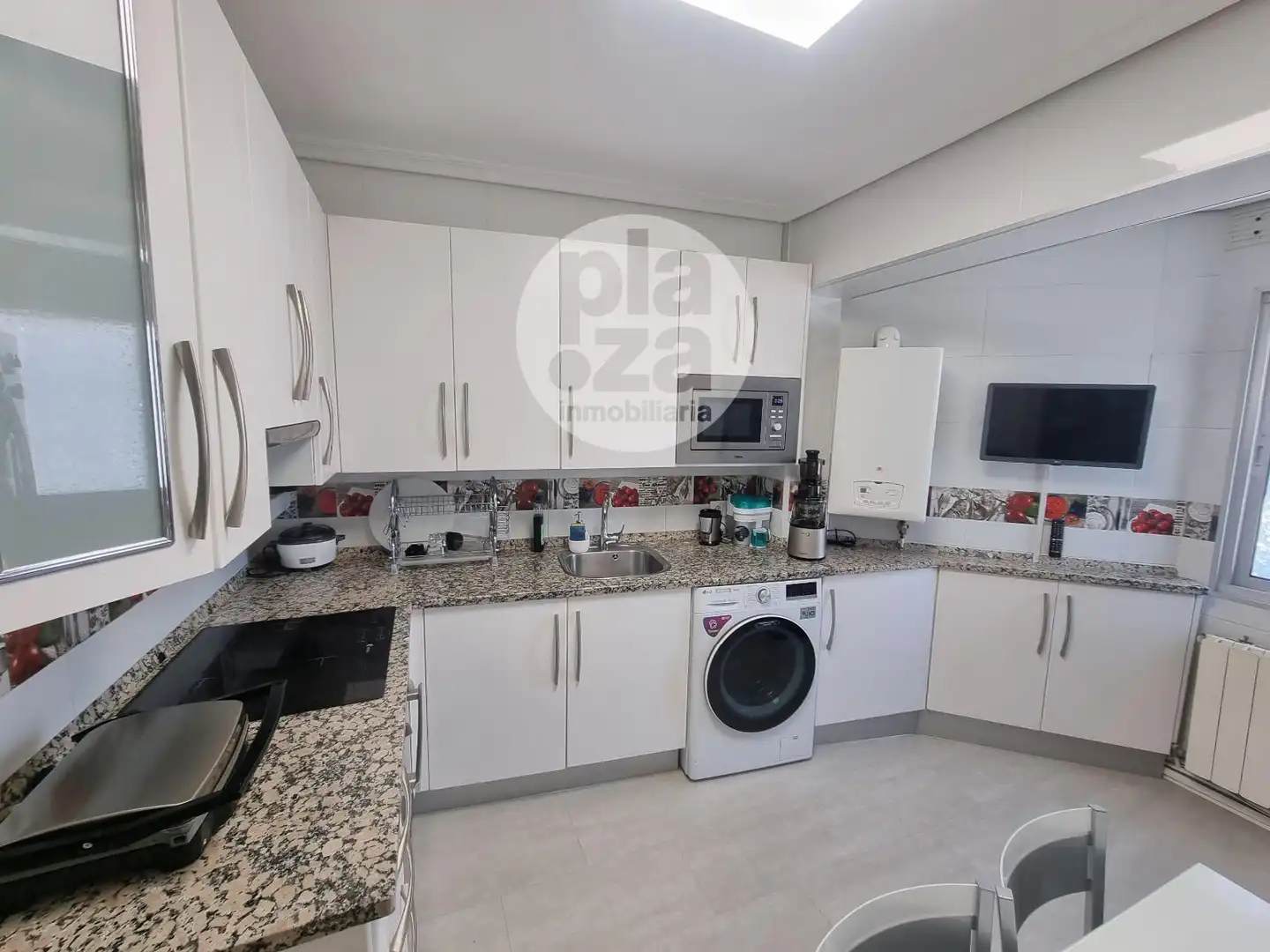 Kitchen of Flat for sale in Burgos  with Heating and Terrace
