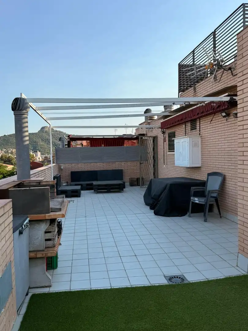 Àtic amb terrassa en venda a Mas Rampinyo - Montcada Nova - Carrerada