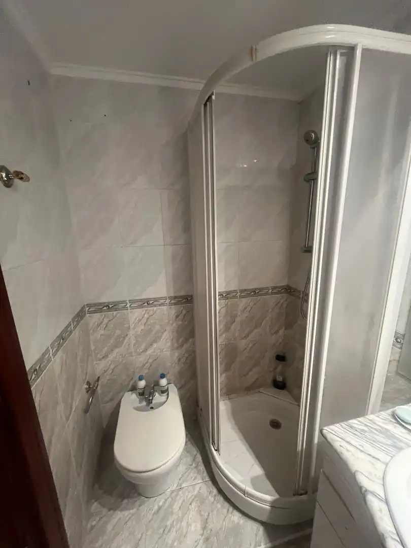 Bany de Pis en venda en  Logroño amb Calefacció i Moblat