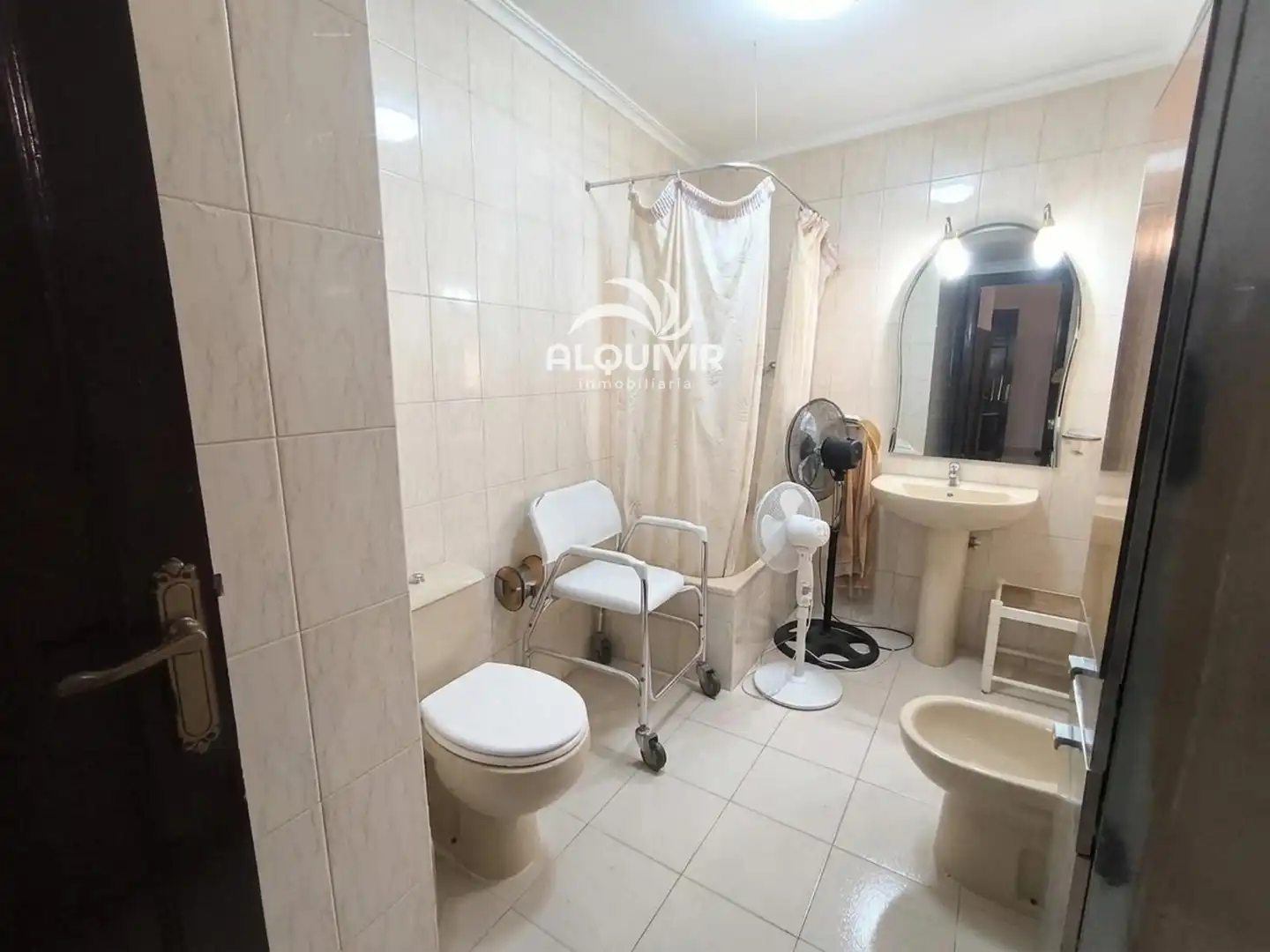 Baño de Edificio en venta en Sevilla