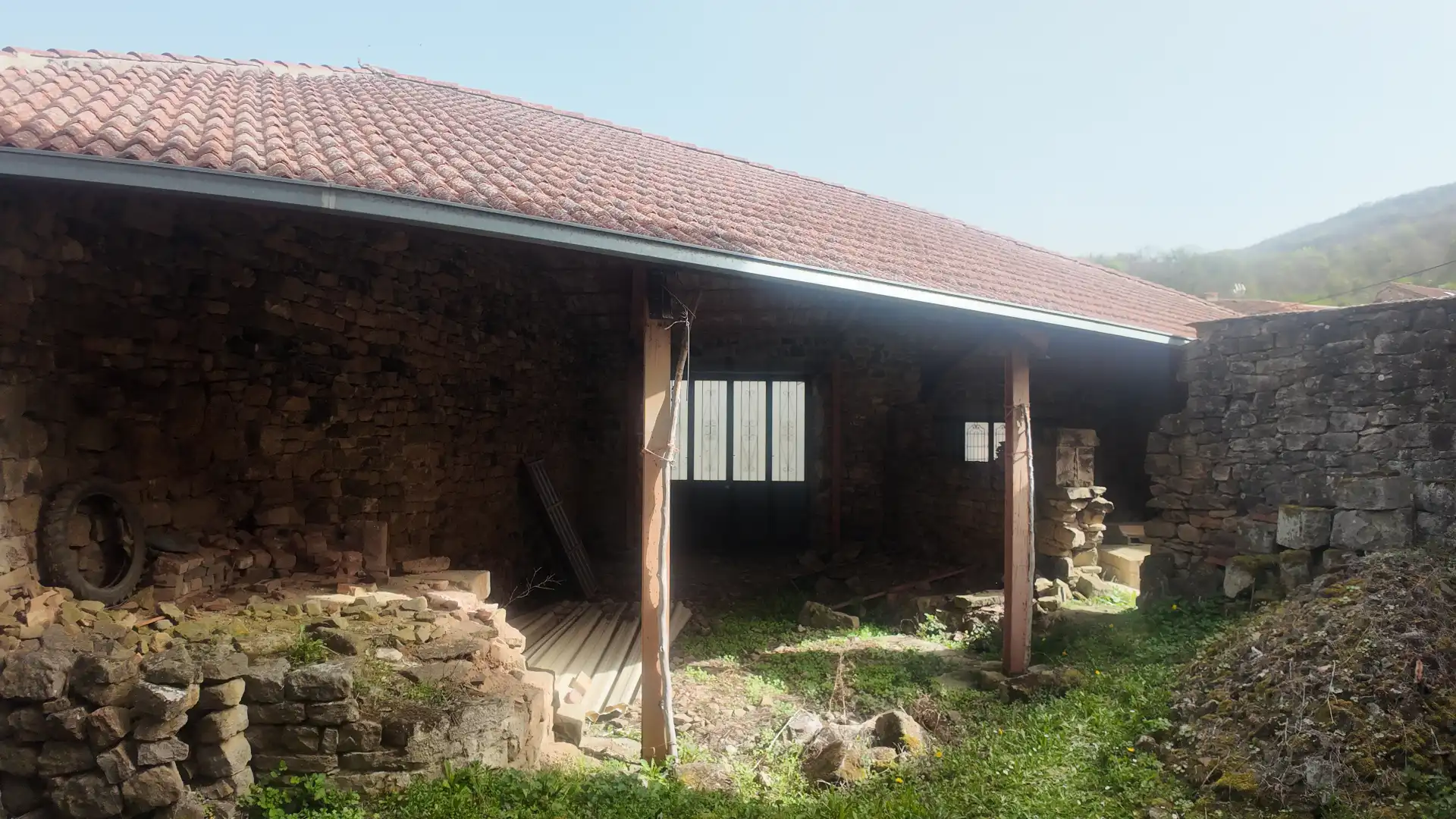 Vista exterior de Casa o xalet en venda en Valdeprado del Río