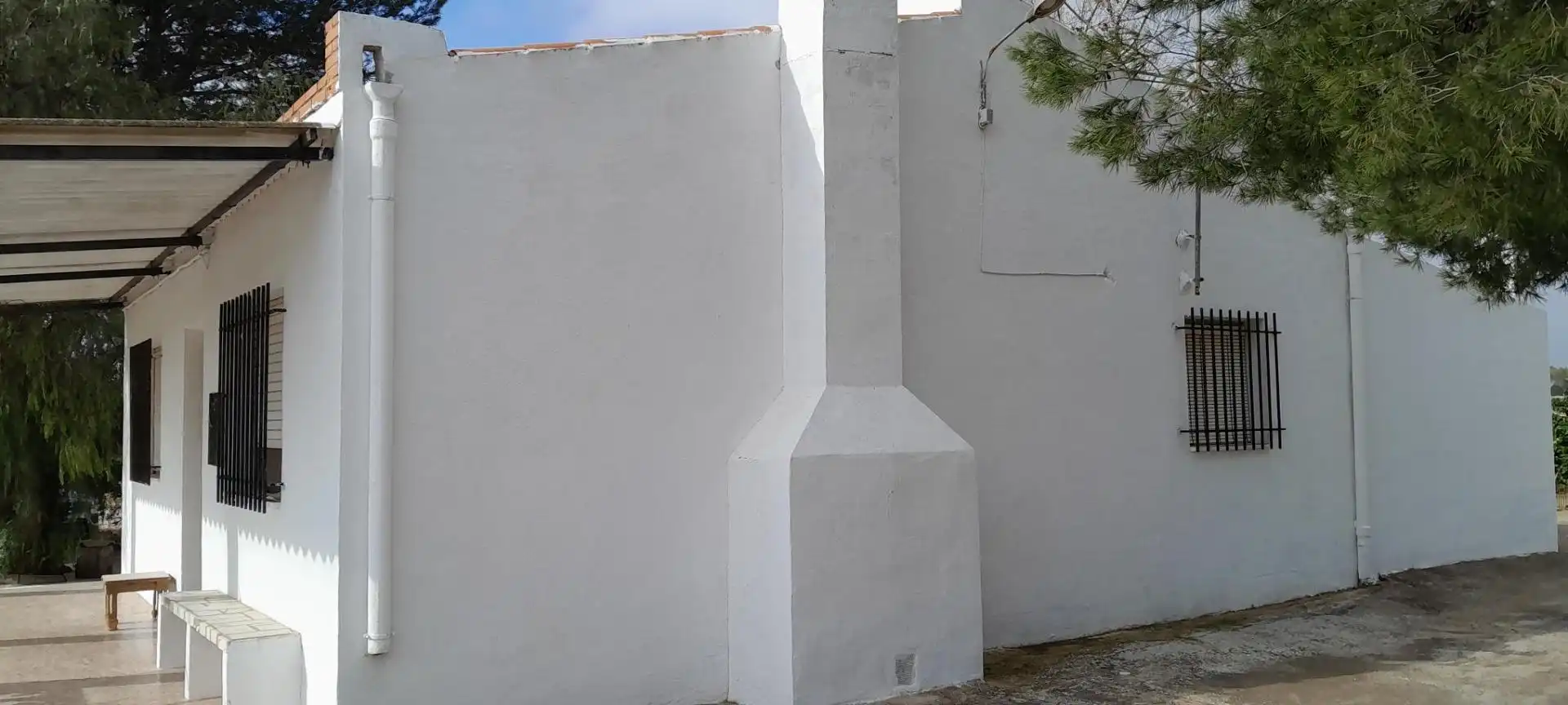 Vista exterior de Casa o xalet en venda en Yecla amb Piscina i Moblat