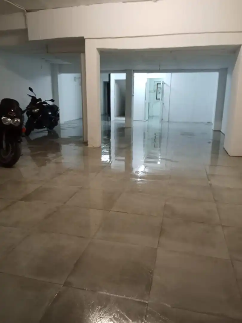 Local comercial de lloguer a Casc Urbà, imagen 2