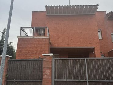 House with pool for sale in Cándido Laso Escudero