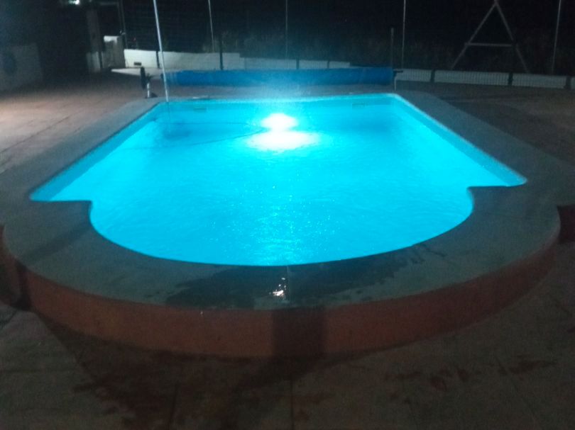 Schwimmbecken von Grundstücke zum verkauf in Martos