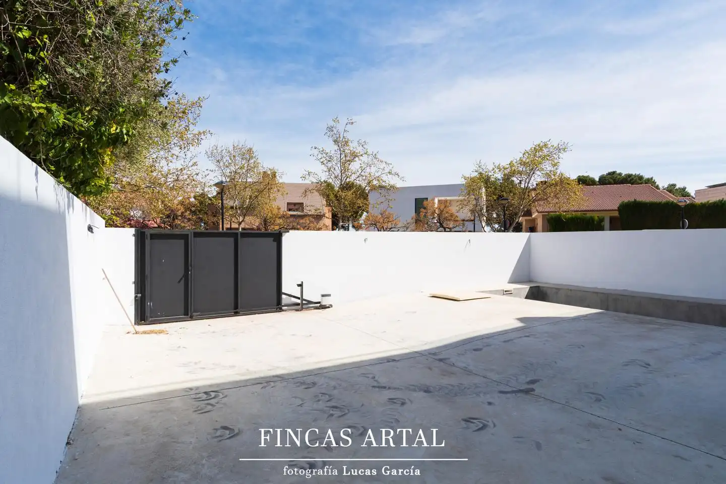 Vista exterior de Casa o chalet en venta en Zaragoza con Aire acondicionado, Calefacción y Jardín privado