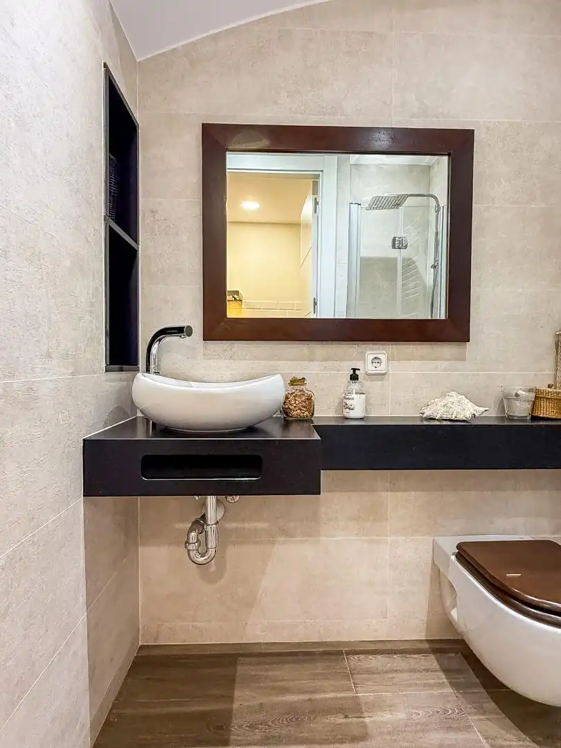 Baño de Finca rústica en venta en Calonge i Sant Antoni con Calefacción y Jardín privado