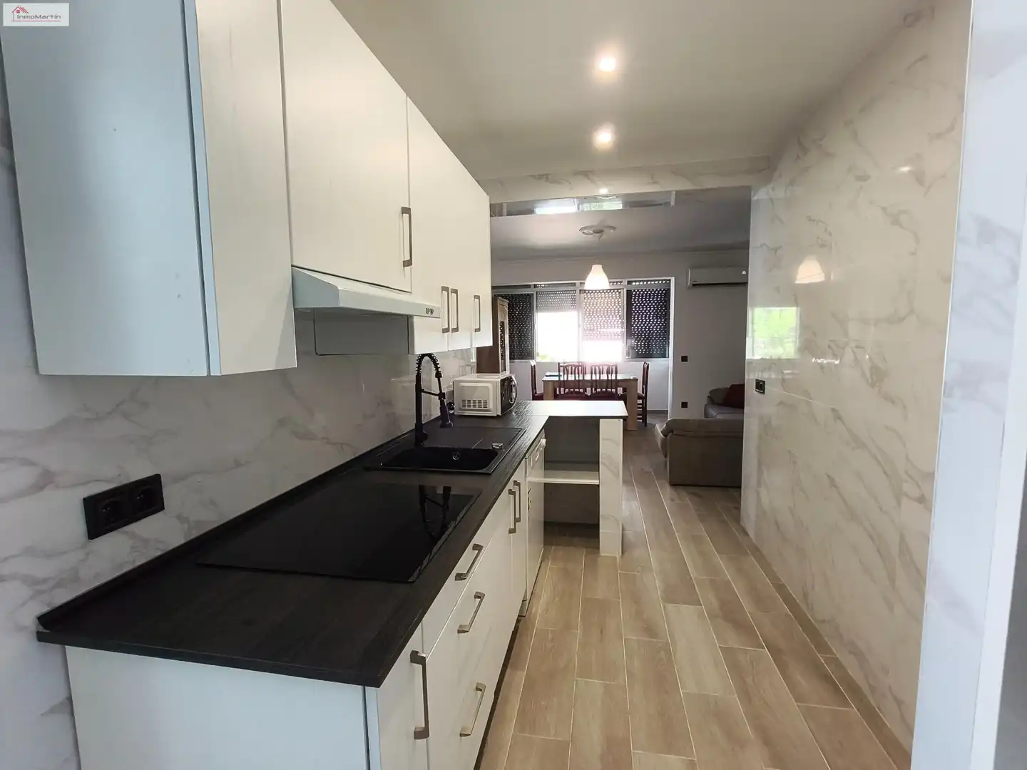 Cocina de Piso en venta en Alcalá del Río con Aire acondicionado, Amueblado y Horno