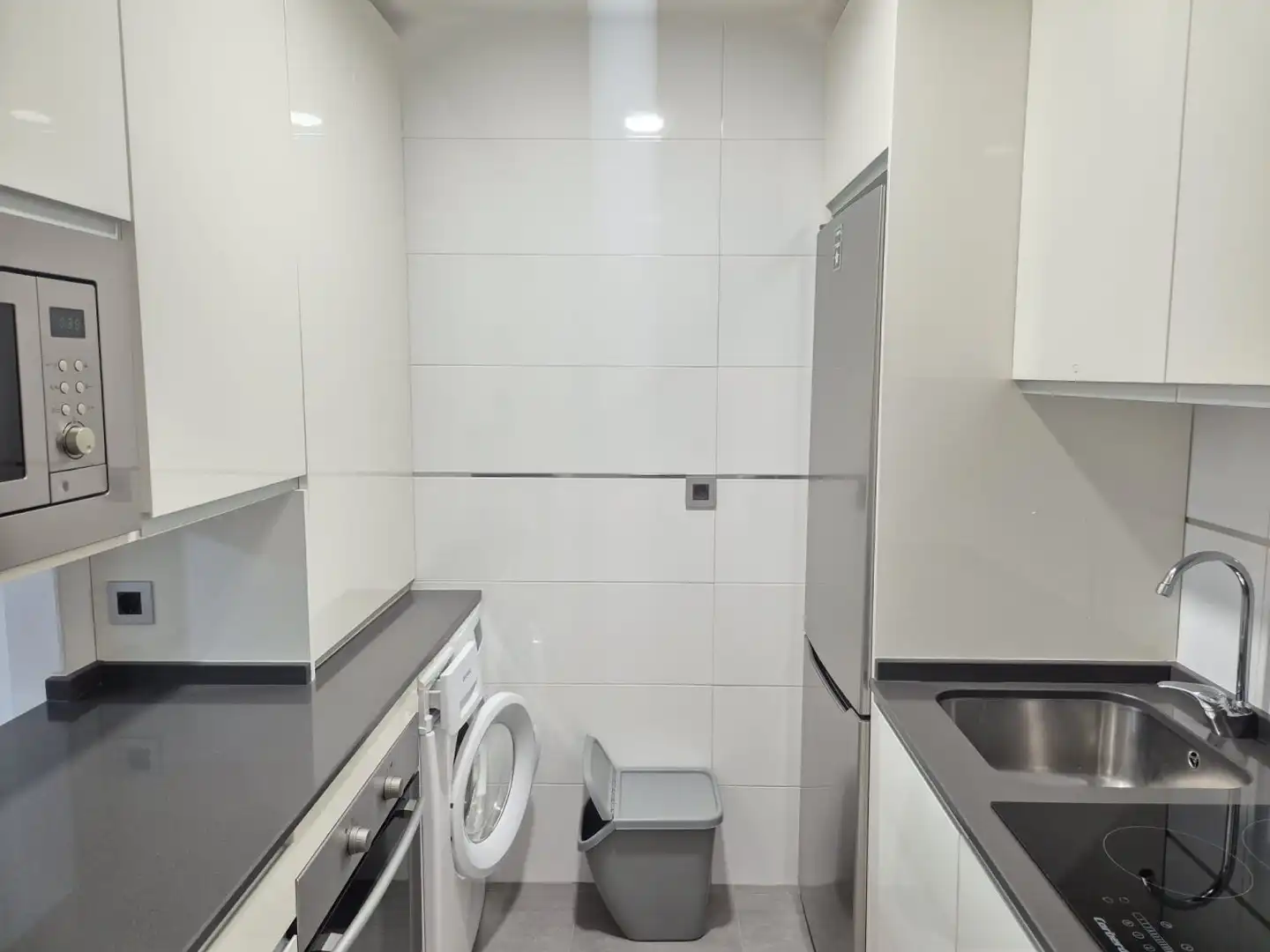 Kitchen of Flat for rent in Badajoz  with Air Conditioner, Heating and Parquet flooring