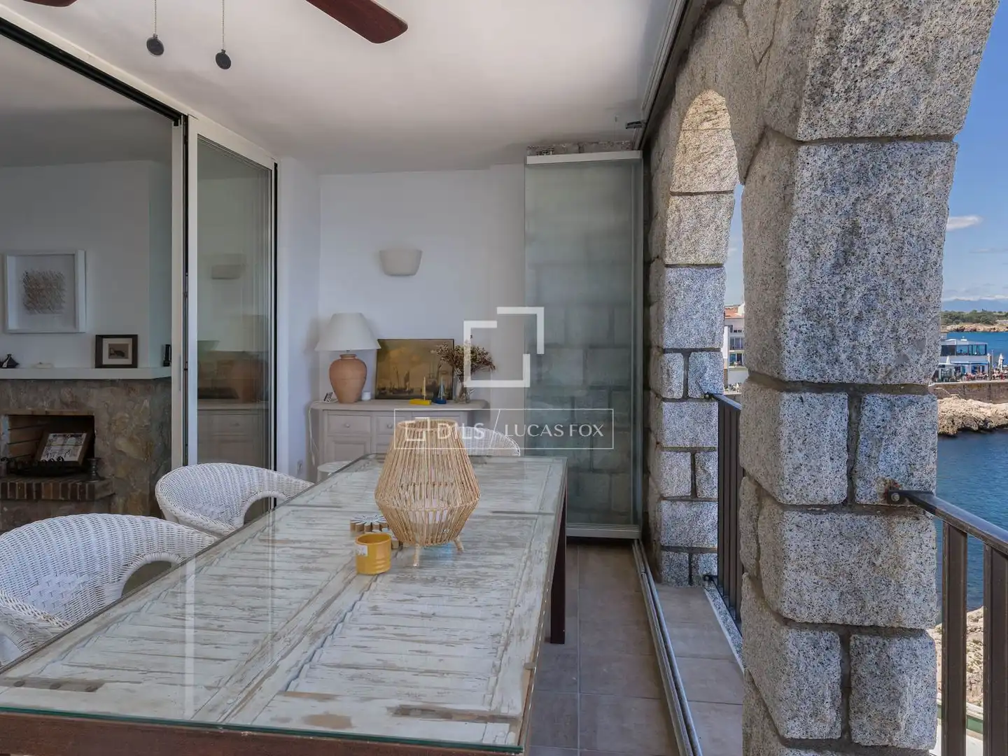 Terraza de Piso en venta en L'Escala con Calefacción, Terraza y Trastero