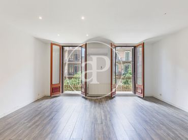 Wohnung mit Balkon zum Verkauf in Carrer de Balmes