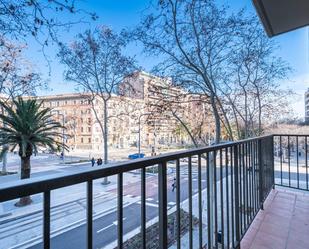 Exterior view of Flat for sale in  Barcelona Capital  with Heating, Private garden and Terrace