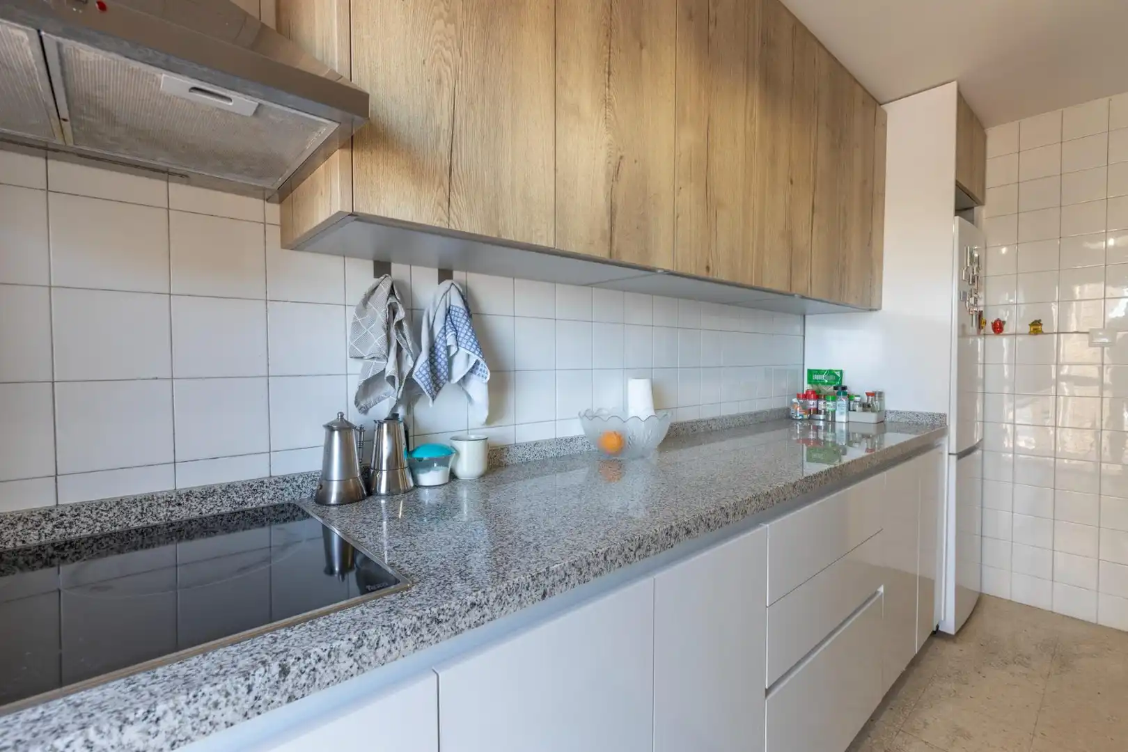 Küche von Wohnung zum Verkauf in Granada mit Heizung und Balkon