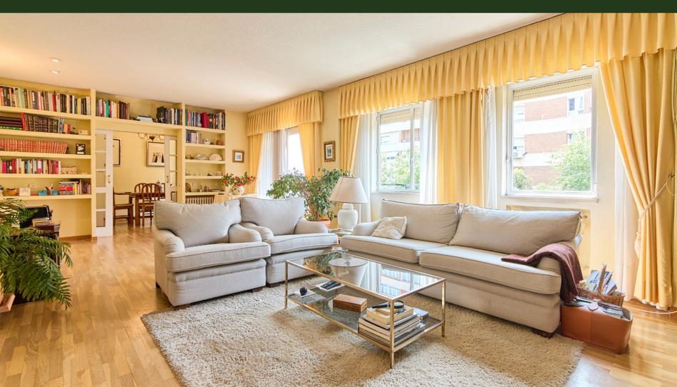 Foto 1 de Pis en venda a Calle de Víctor de la Serna, Hispanoamérica - Bernabéu, Madrid