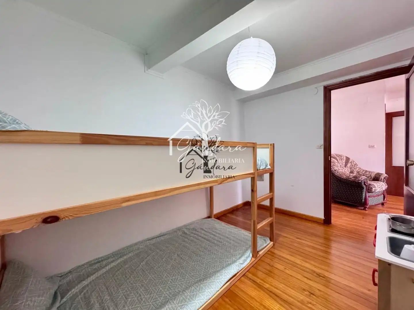 Schlafzimmer von Einfamilien-Reihenhaus zum Verkauf in Ferrol mit Terrasse und Abstellraum