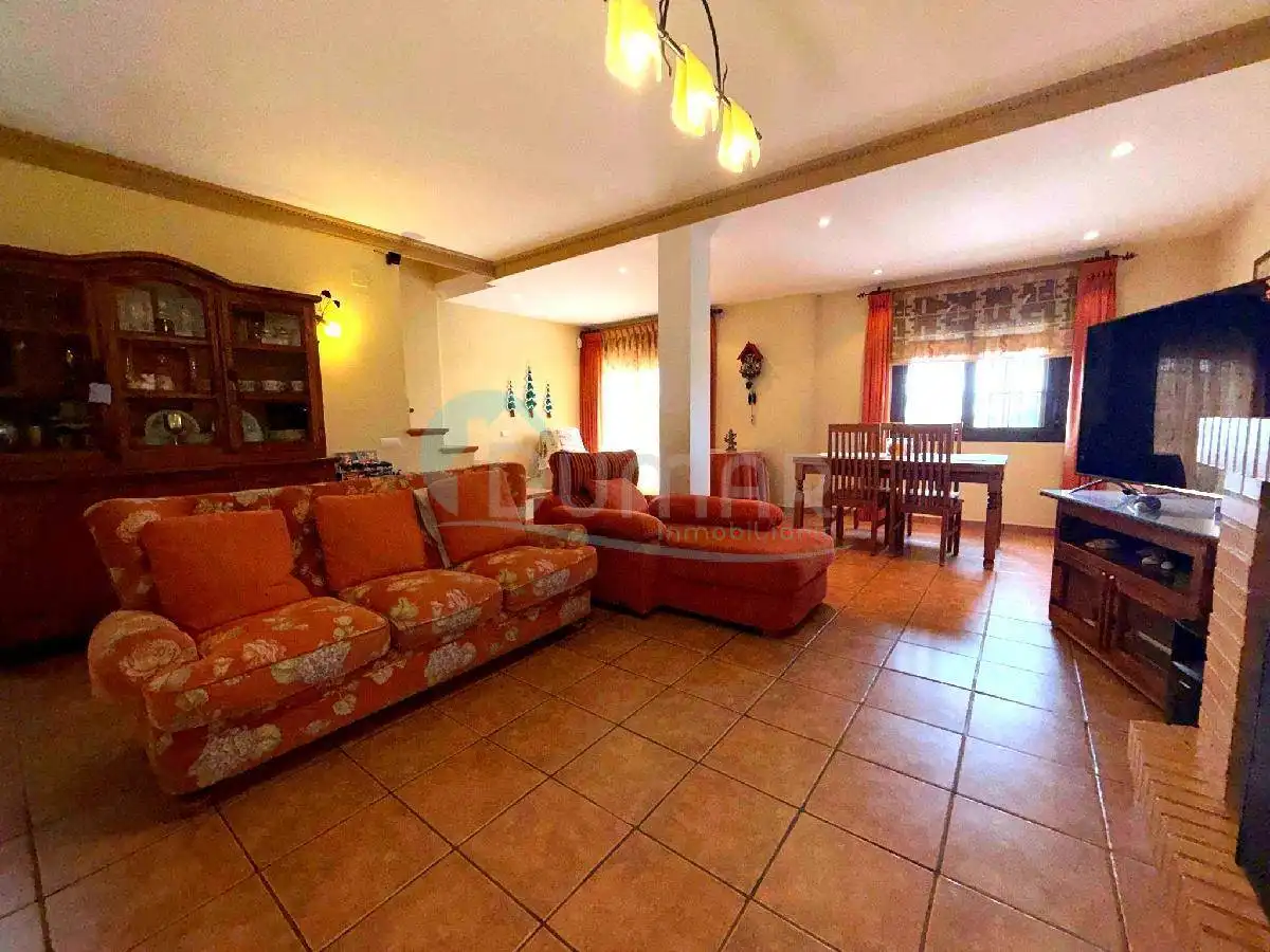 Sala de estar de Casa o chalet en venta en Marbella con Piscina y Piscina comunitaria