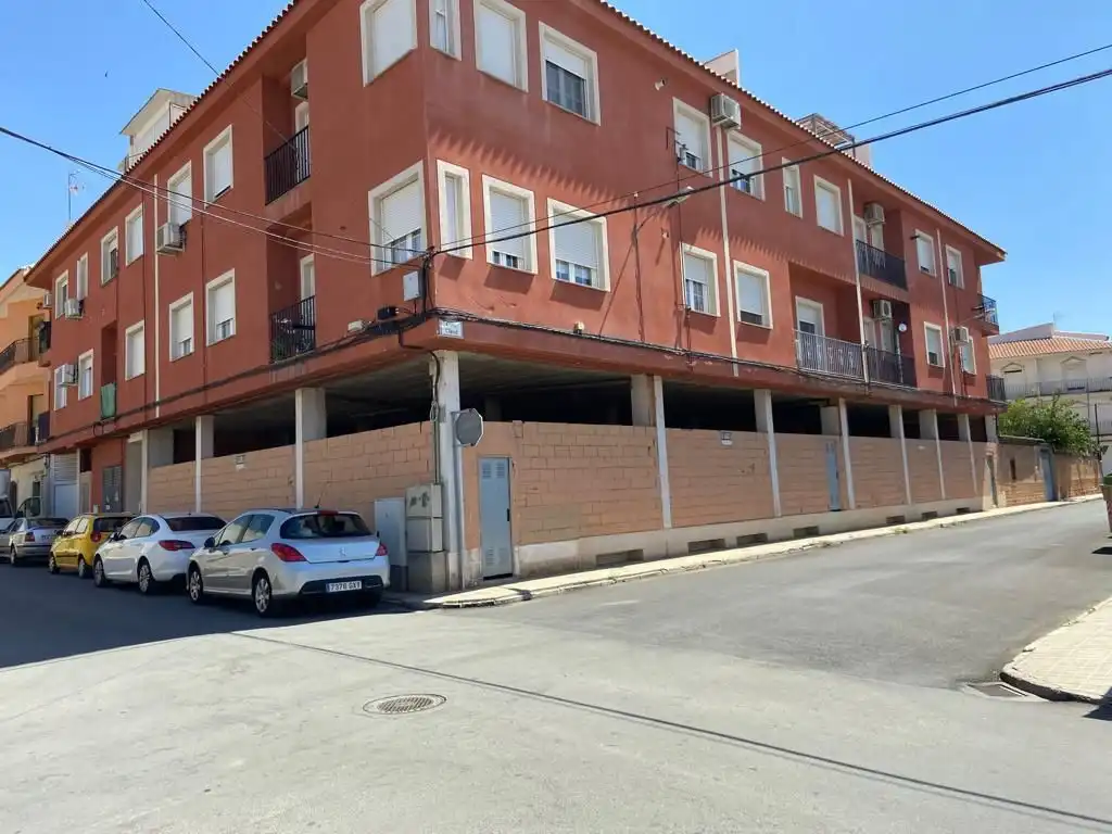 Local comercial en venta en Madridejos