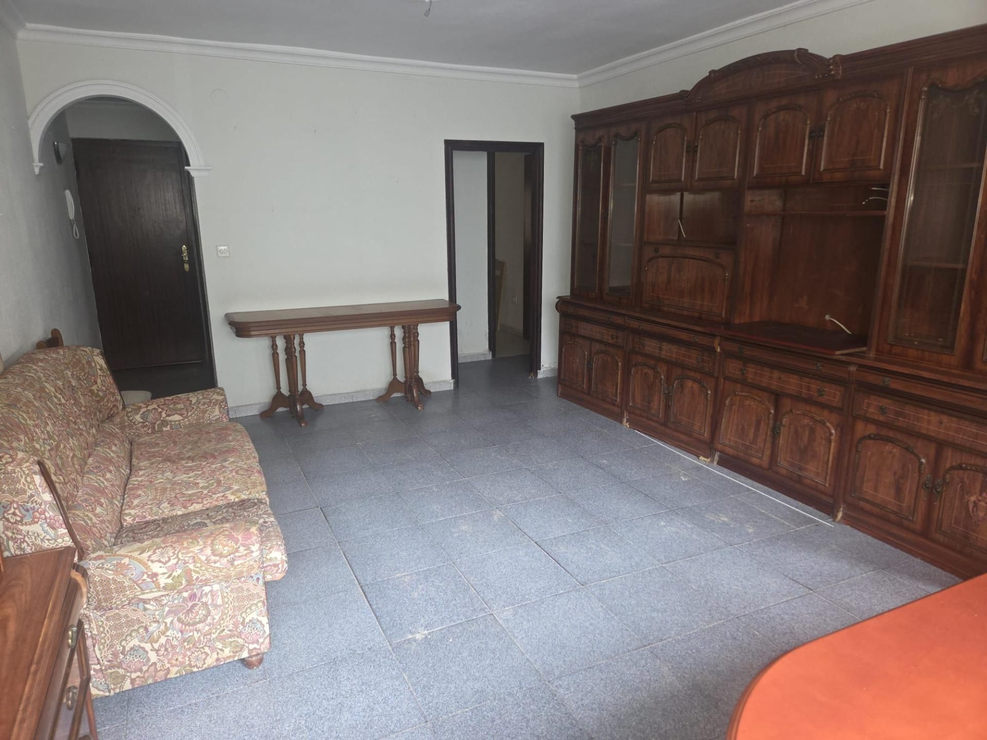 Flat for sale in  Cádiz Capital