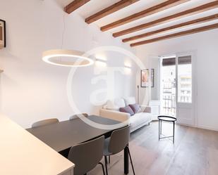 Living room of Flat to rent in  Barcelona Capital  with Air Conditioner, Heating and Furnished