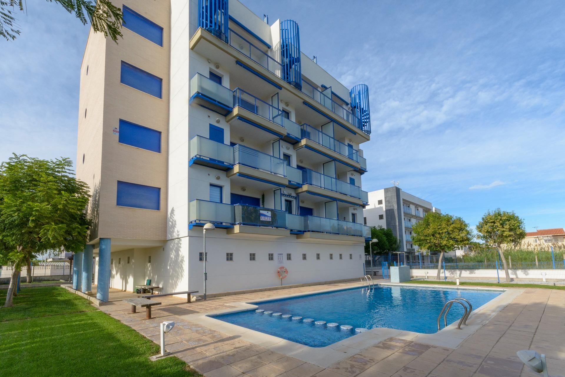 Piscina de Apartament en venda en Bellreguard amb Aire condicionat, Calefacció i Jardí privat