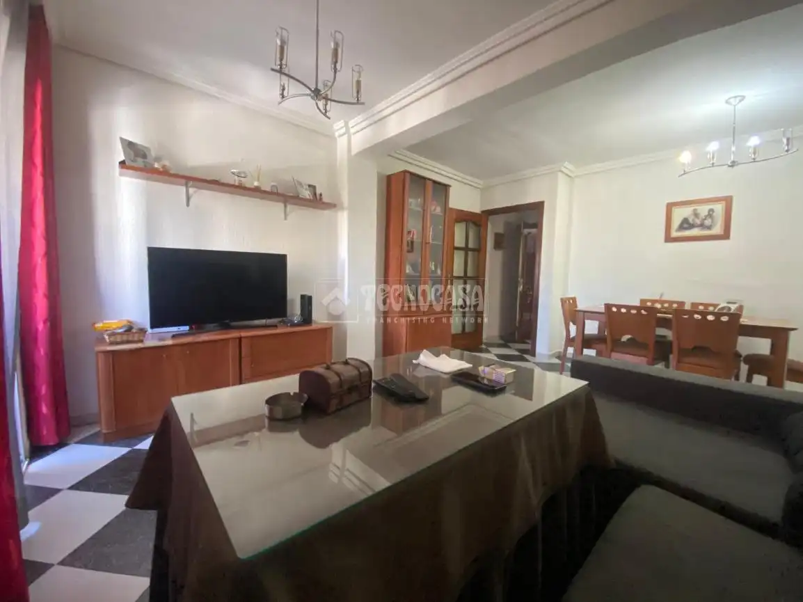 Sala de estar de Piso en venta en Huelva con Aire acondicionado y Balcón