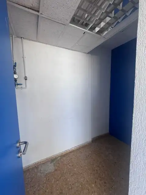 Office space with lift to rent in Carrer del Professor Beltrán Báguena, imagen 6
